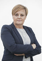  Renata KUCHARSKA 